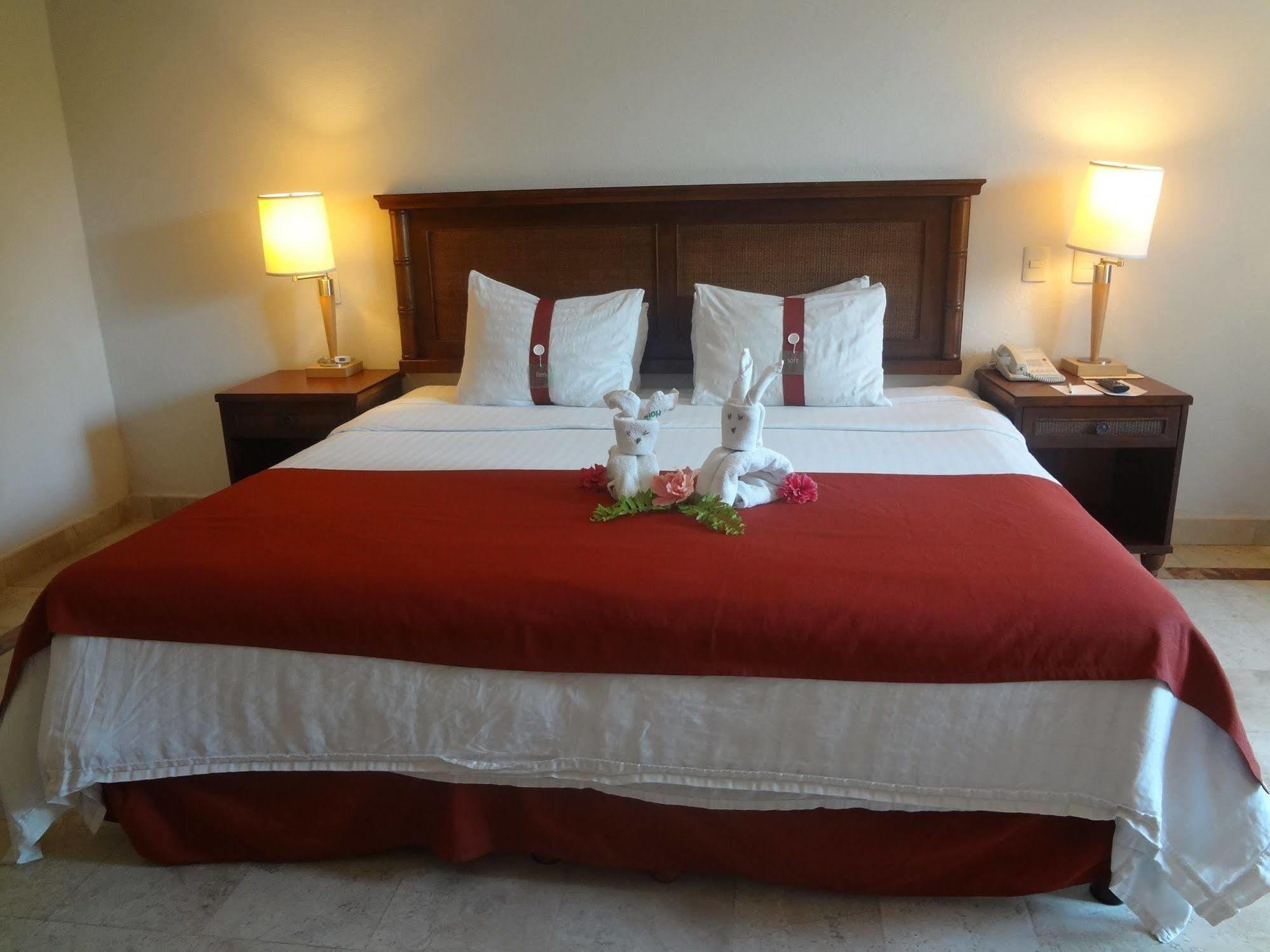 Hotel Gamma Plaza Ixtapa à Ixtapa  Extérieur photo